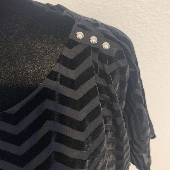 White House Black Market Black Velvet Striped Sheer Top Women's Size XS - Picture 5 of 9